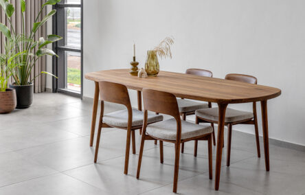 שולחן אוכל ORLANDO